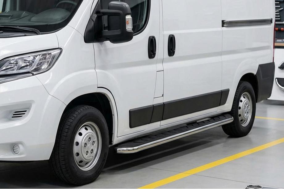 Citroen Jumper 2007-2025 Trittbretter Maydos V1 (2 Stk., Aluminium & Edelstahl) Image