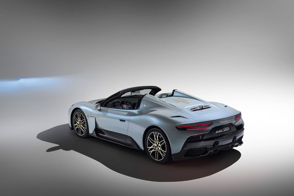 Maserati MC20 Cielo im Test: Ein eleganter Roadster mit Rennsport-Spirit Foto 4