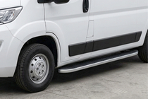 Fiat Ducato 2006-2025 Seitenschweller Tayga Grey (2 Stk., Aluminium) Foto 1