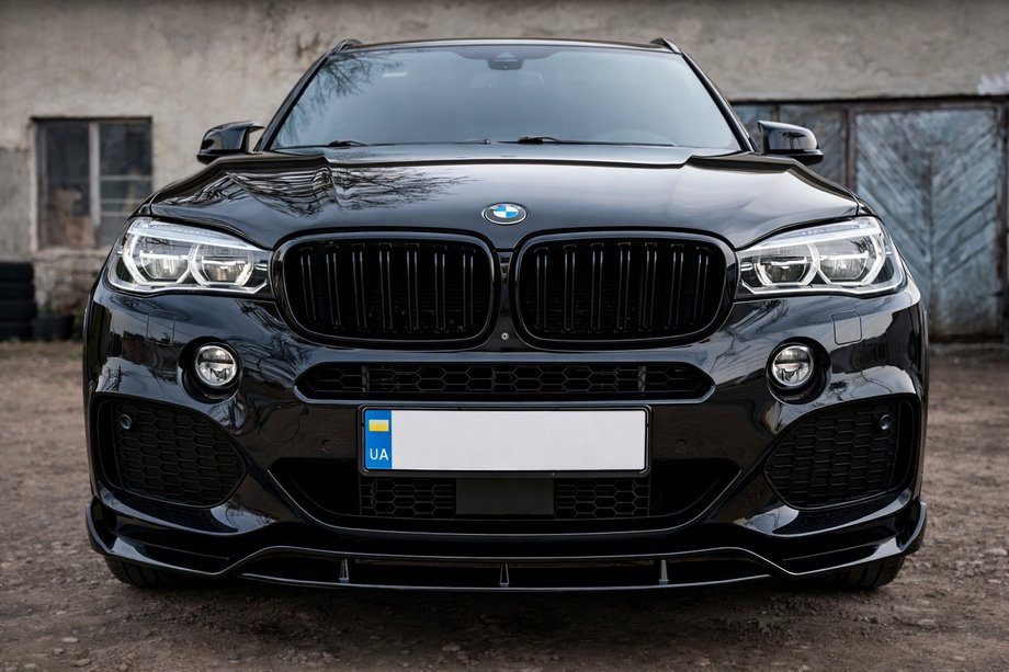 BMW X5 F15 2013-2018 Bodykit-Set Black Warrior (für M-Sport) Foto 1