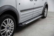 Ford Connect 2006–2009 Seitenschweller Line (2 Stk., Aluminium) Foto 1