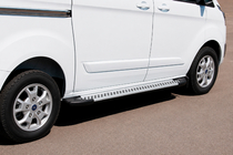 Ford Custom 2013-2022 Seitenschweller Line (2 Stk., Aluminium) Foto 1
