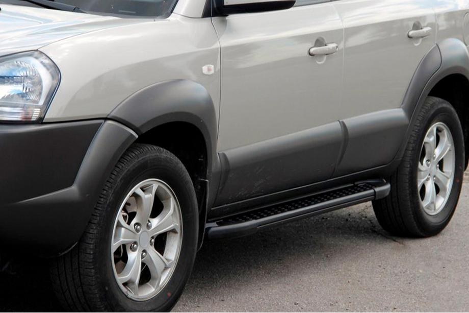 Hyundai Tucson JM 2004- Trittbretter Allmond Black (2 Stk., Aluminium) Foto 1