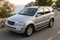 Kia Sorento I BL 2002-2009 Trittbretter Maydos V1 (2 Stk., Aluminium & Edelstahl) Foto 1