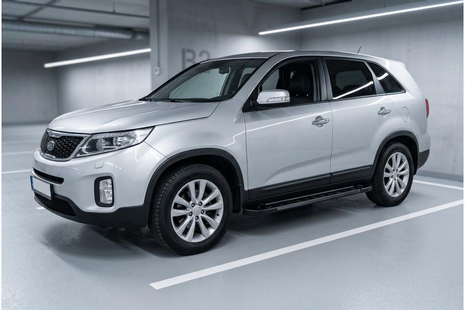 Kia Sorento II XM 2009-2014 Seitenschweller RedLine Black (2 Stk., Aluminium) 2010-2013 Image