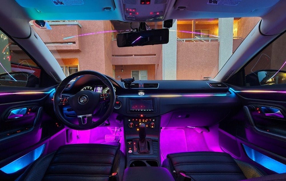 Kann man in ein älteres Auto Ambientebeleuchtung nachrüsten?