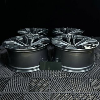 Geschmiedete OEM R21 V2 Felgen (4 Stk) Audi Q8 2018- Foto 4