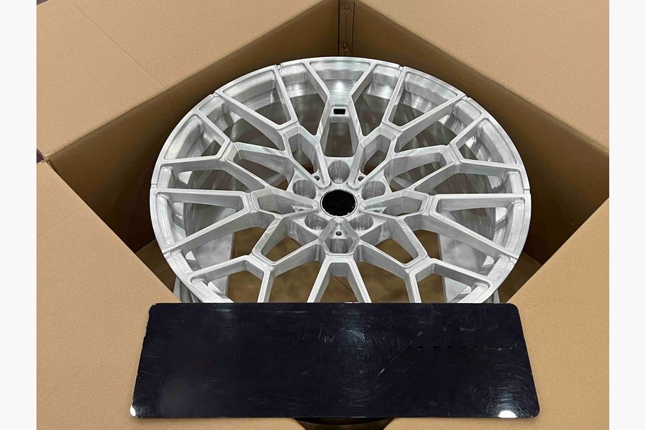 BMW I4 (G26) 2022- Geschmiedete OEM Felgen R20 V1 (4 Stk) Foto 8