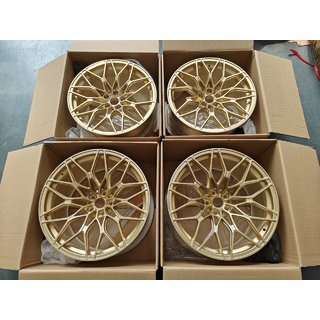 Geschmiedete OEM Felgen R19 R20 V1 (4 Stk) BMW 2 Series G42 2021- Foto 1