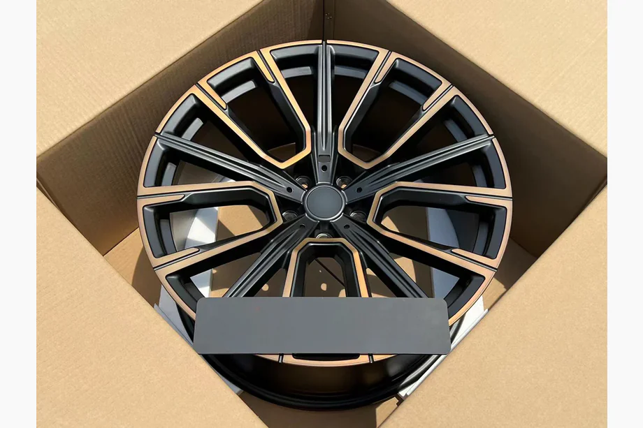 BMW XM G09 2022- Geschmiedete OEM Felgen R21 V1 (4 Stk) Foto 2