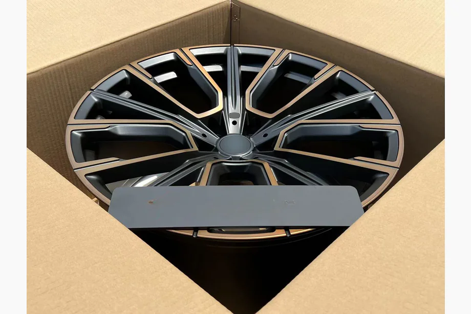 BMW XM G09 2022- Geschmiedete OEM Felgen R21 V1 (4 Stk) Foto 4