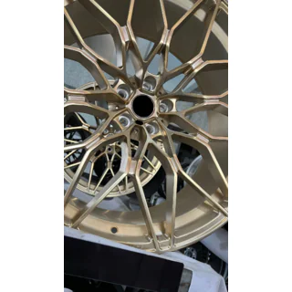Geschmiedete OEM Felgen R19 R20 V2 (4 Stk) Foto 4