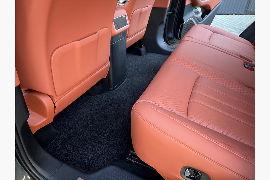 BYD Tang L 2025– Textil Fußmatten Premium (3 Reihen, Schwarz) Foto 3