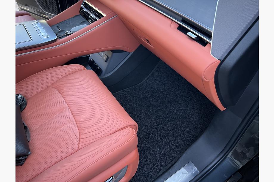 BYD Tang L 2025– Textil Fußmatten Premium (3 Reihen, Schwarz) Foto 2