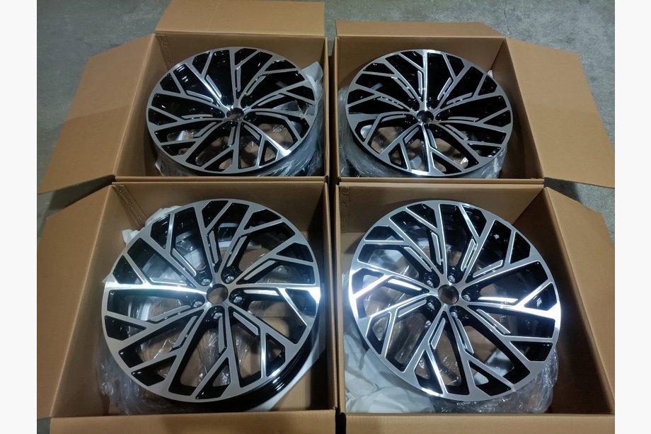 BMW 4 Series G22/23/26 2020- Geschmiedete OEM Felgen R20 V4 (4 Stk) Foto 5