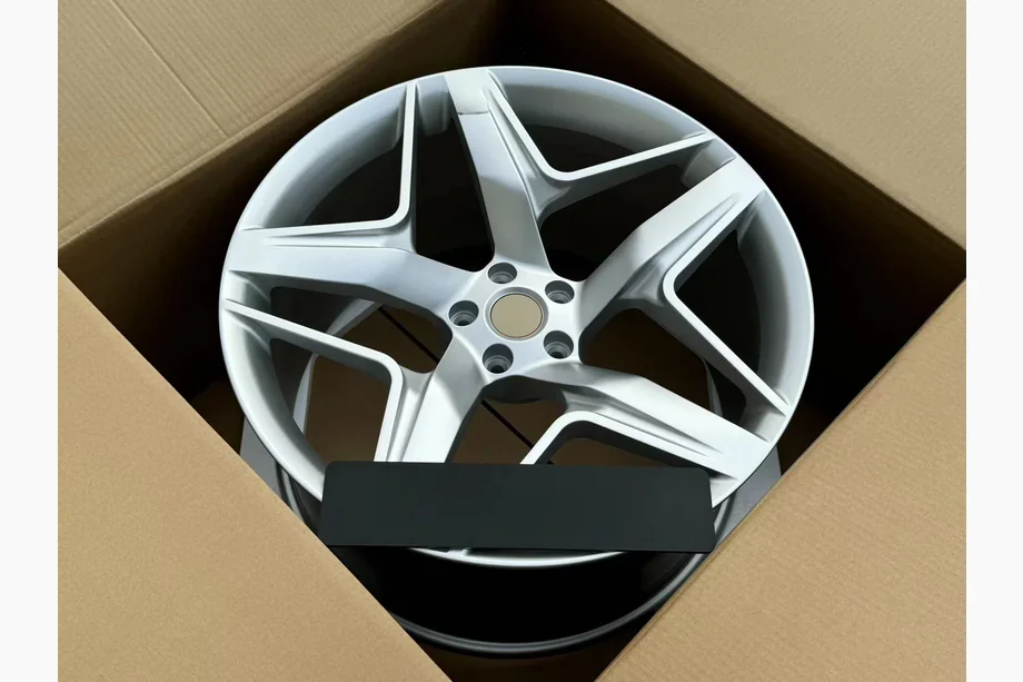 Ferrari 488 GTB 2015-2019 Geschmiedete OEM Felgen R21 R22 (4 Stk) Foto 4
