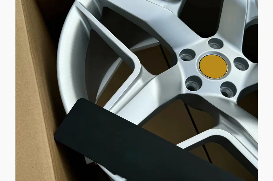 Ferrari 488 GTB 2015-2019 Geschmiedete OEM Felgen R21 R22 (4 Stk) Foto 10