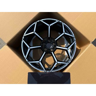 Geschmiedete Felgen OEM R23 V1 (4 Stk) Lamborghini Urus 2018- Foto 2