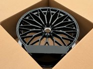 Lamborghini Urus 2018- Geschmiedete Felgen OEM R23 V7 (4 Stk) Foto 7