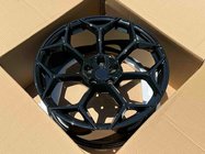 Lamborghini Urus 2018- Geschmiedete OEM R23 V8 Felgen (4 Stk) Foto 2
