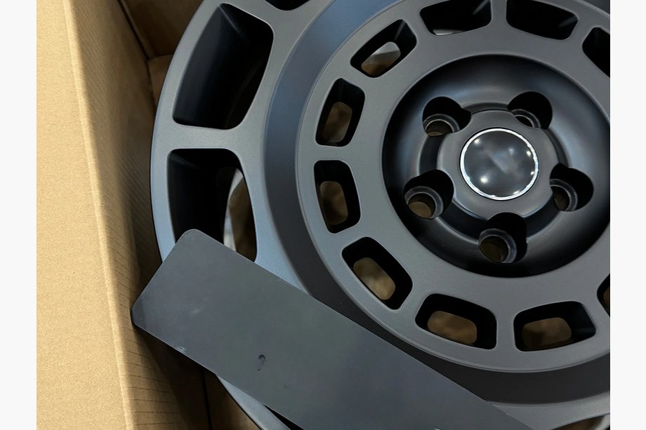 Land Rover Defender 2019- Geschmiedete OEM Felgen R20 V7 (4 Stk) Foto 9