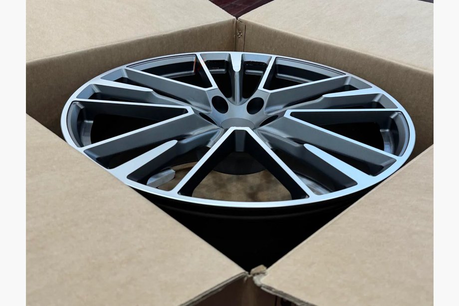 Maserati Ghibli 2013-2023 Geschmiedete OEM Felgen R22 (4 Stk) Foto 5