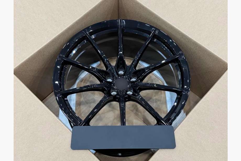 McLaren 540C/570S 2015-2020 Geschmiedete OEM Felgen R22 (4 Stk) Foto 3