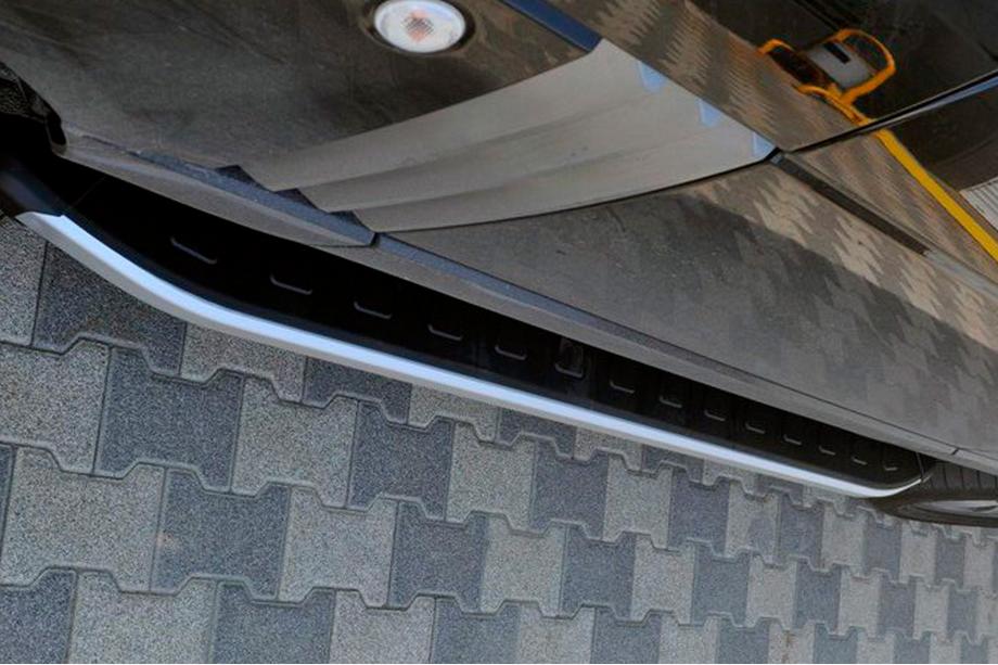 Range Rover III L322 2002-2012 Seitenschweller Fullmond (2 Stk., Alu) Image