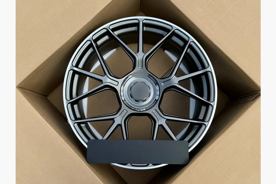 Mercedes C-class W206 2022- Geschmiedete OEM Felgen R20 (4 Stk) Foto 2