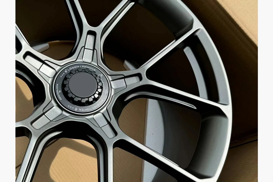 Porsche 911 (992) 2018– Geschmiedete OEM Felgen R20 R21 V5 (4 Stk) Foto 10