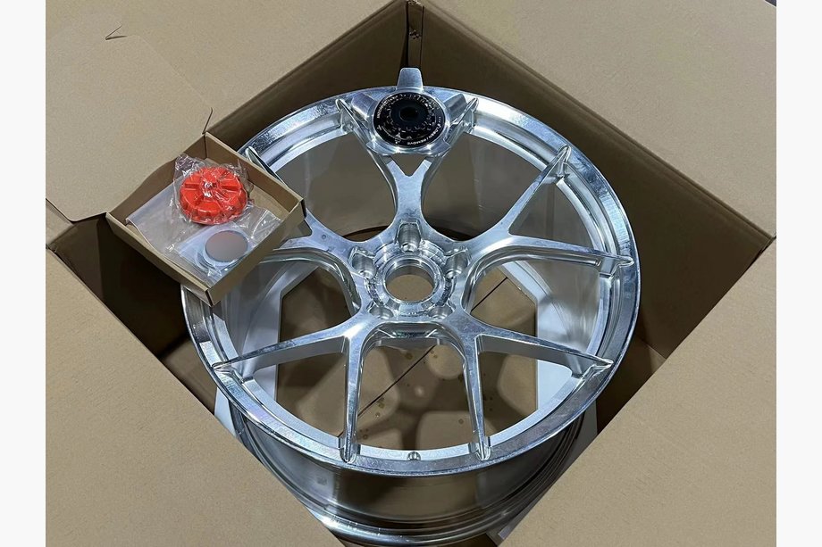 Porsche 911 (992) 2018– Geschmiedete OEM Felgen R20 R21 V15 (4 Stk) Foto 5