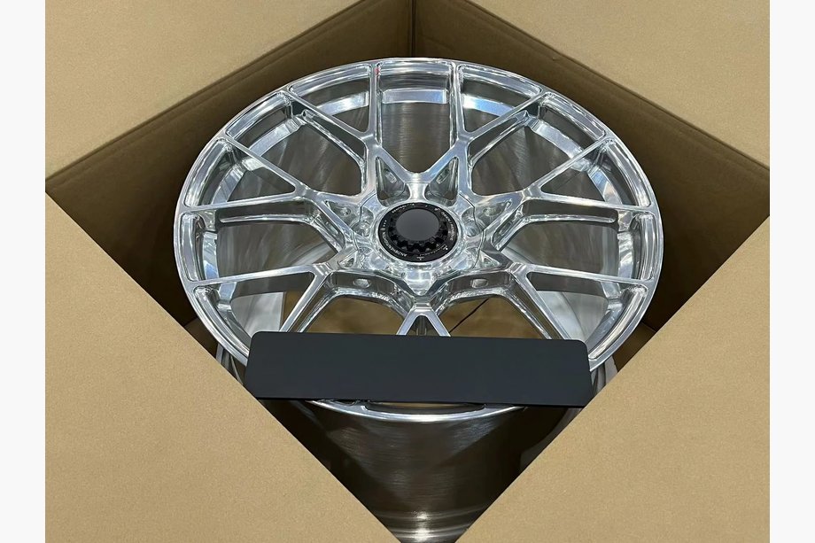 Porsche 911 (992) 2018– Geschmiedete OEM Felgen R20 R21 V16 (4 Stk) Foto 3
