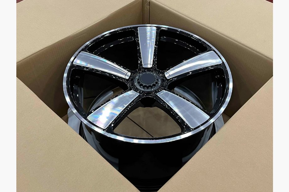 Porsche 911 (992) 2018– Geschmiedete OEM Felgen R20 R21 V20 (4 Stk) Foto 3