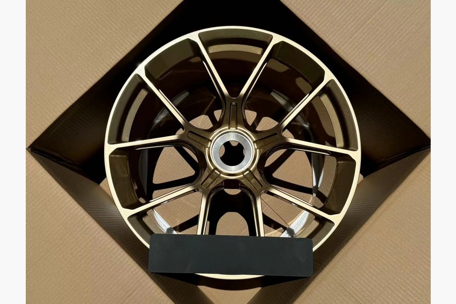 Porsche 911 (992) 2018– Geschmiedete OEM Felgen R20 R21 V24 (4 Stk) Foto 2