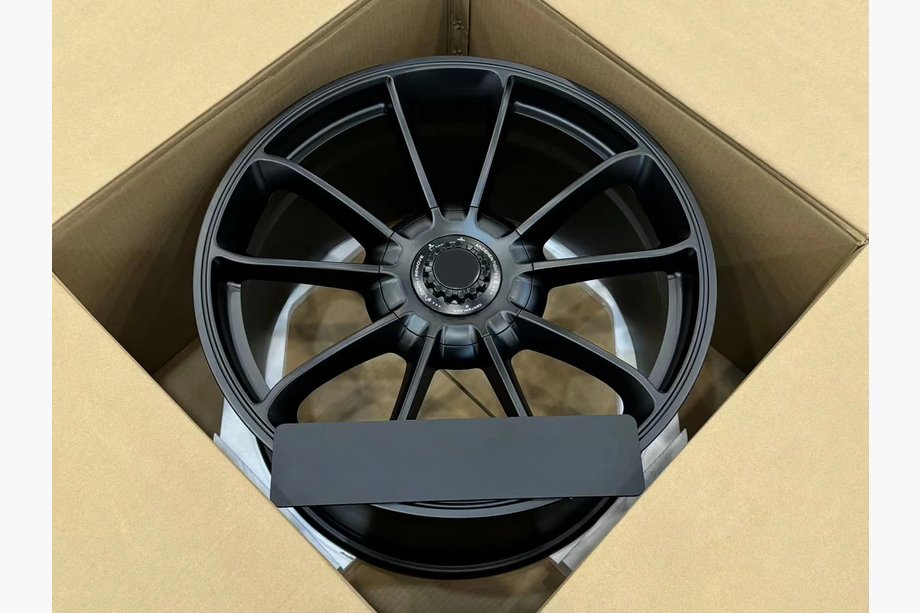 Porsche Boxster/Cayman 981 2013-2016 Geschmiedete OEM Felgen R20 V1 (4 Stk) Foto 4