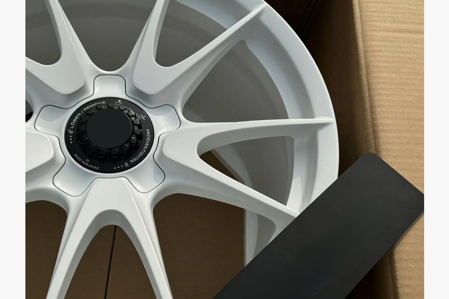 Porsche 911 (997) 2004–2012 Geschmiedete OEM Felgen R19 V2 (4 Stk) Foto 7