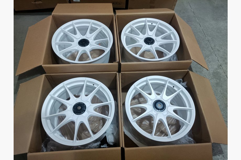 Porsche 911 (997) 2004–2012 Geschmiedete OEM Felgen R19 V2 (4 Stk) Foto 5