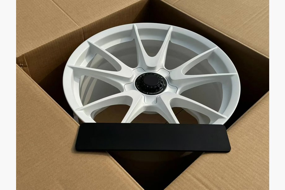 Porsche 911 (997) 2004–2012 Geschmiedete OEM Felgen R19 V2 (4 Stk) Foto 3
