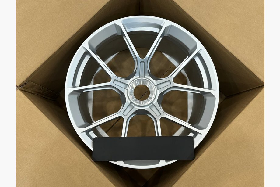 Porsche 911 (991) 2011–2019 Geschmiedete OEM Felgen R20 V4 (4 Stk) Foto 2