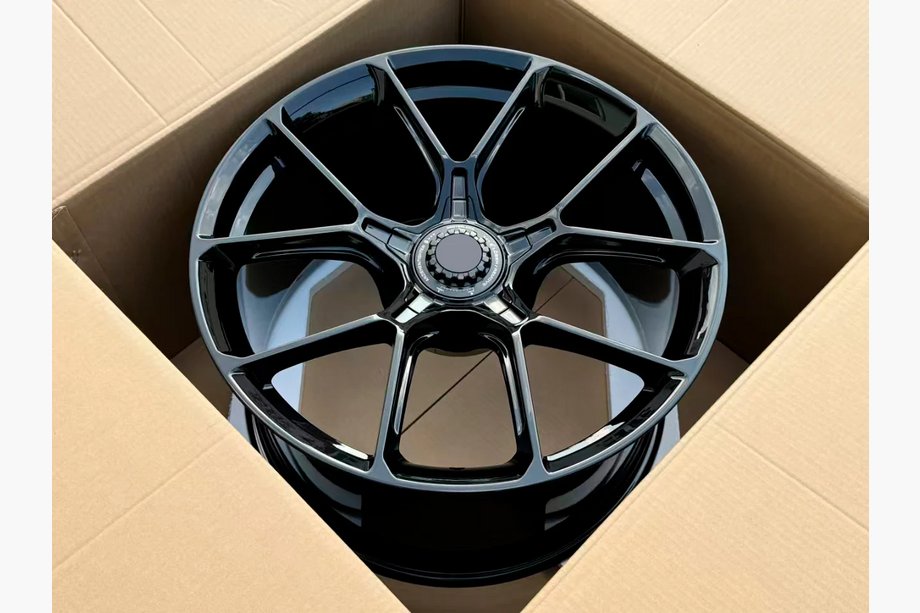 Porsche 911 (992) 2018– Geschmiedete OEM Felgen R20 R21 V30 (4 Stk) Foto 3