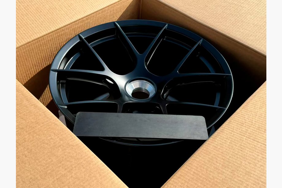 Porsche 911 (992) 2018– Geschmiedete OEM Felgen R20 R21 V31 (4 Stk) Foto 3