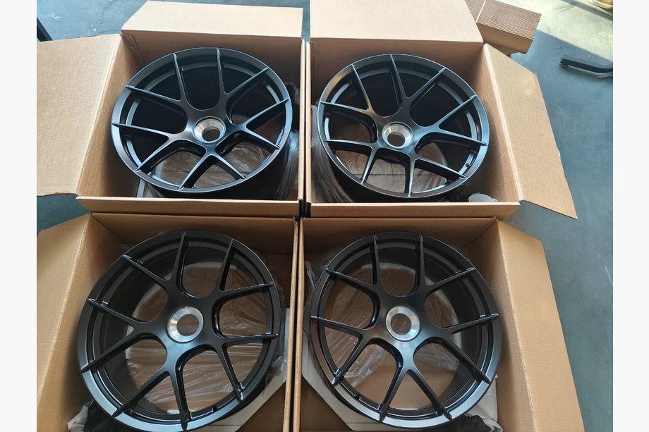 Porsche 911 (992) 2018– Geschmiedete OEM Felgen R20 R21 V31 (4 Stk) Foto 6