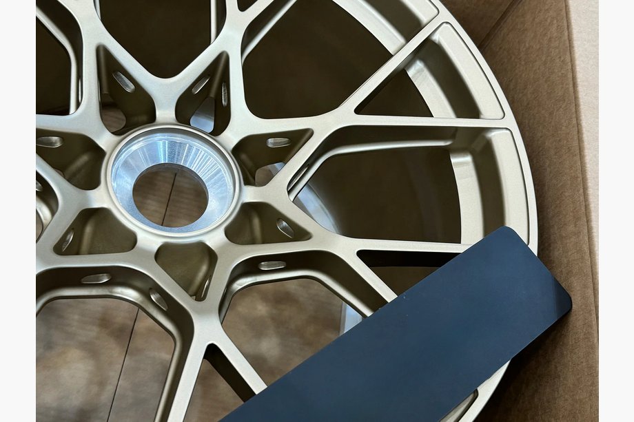 Porsche 911 (992) 2018– Geschmiedete OEM Felgen R20 R21 V32 (4 Stk) Foto 8