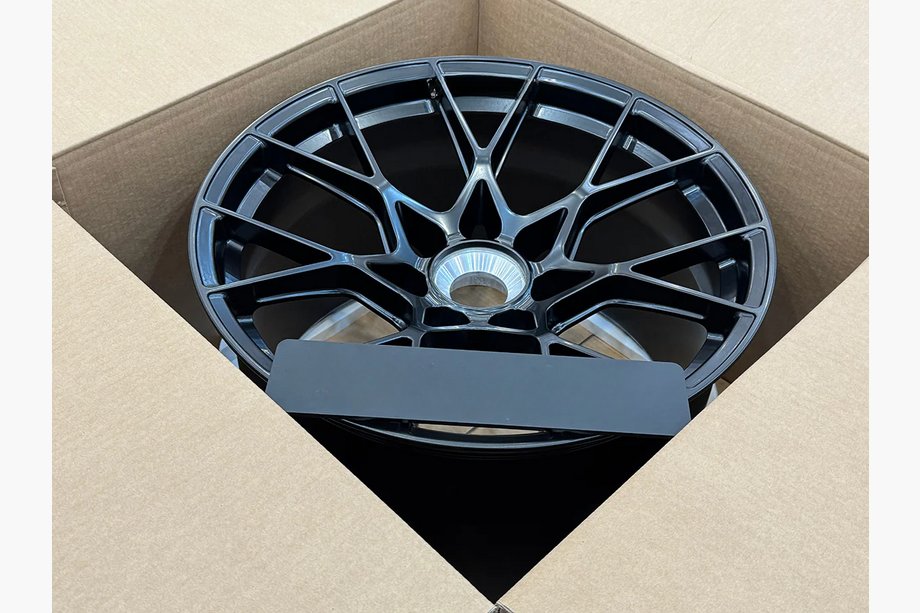 Porsche 911 (992) 2018– Geschmiedete Felgen OEM R21 V3 (4 Stk) Foto 3