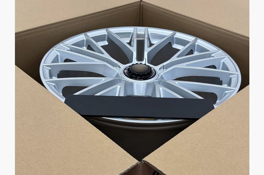 Porsche Taycan 2019- Geschmiedete Felgen OEM R21 V3 (4 Stk) Foto 5