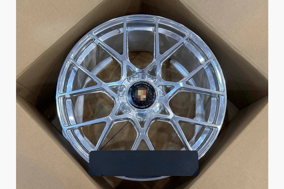 Porsche 911 (992) 2018– Geschmiedete OEM Felgen R20 R21 V40 (4 Stk) Foto 1
