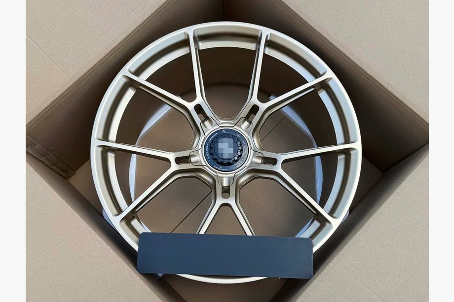 Porsche 911 (992) 2018– Geschmiedete OEM Felgen R20 R21 V41 (4 Stk) Foto 1