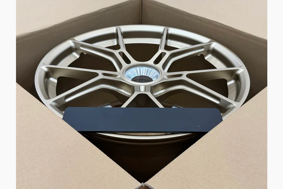 Porsche 911 (992) 2018– Geschmiedete OEM Felgen R20 R21 V42 (4 Stk) Foto 8