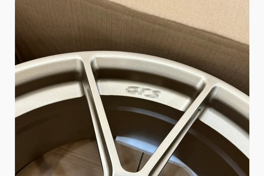 Porsche 911 (992) 2018– Geschmiedete OEM Felgen R20 R21 V42 (4 Stk) Foto 14