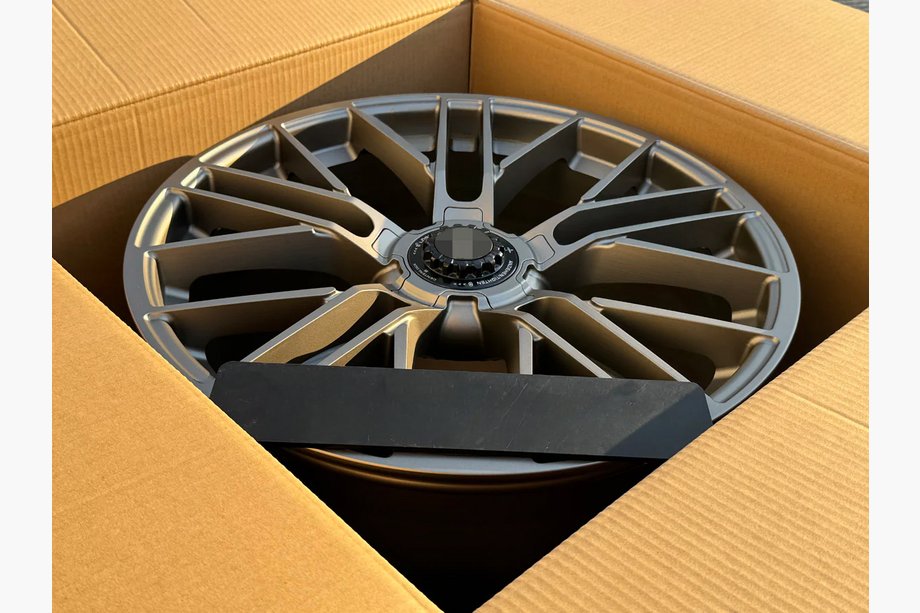 Porsche 911 (992) 2018– Geschmiedete OEM Felgen R20 R21 V45 (4 Stk) Foto 5